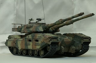 日本さん専用　地球連邦軍61式戦車 U.C.HARD GRAPH 地球連邦軍 61式戦車5型 セモベンテ隊｜バンダイ